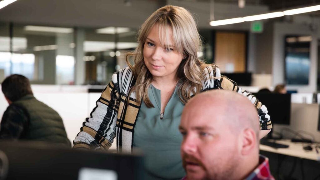 L’équipe Pax8 collabore avec Solulan pour optimiser la gestion DMARC.